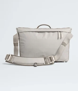 Taška Base Camp Voyager Messenger Bag